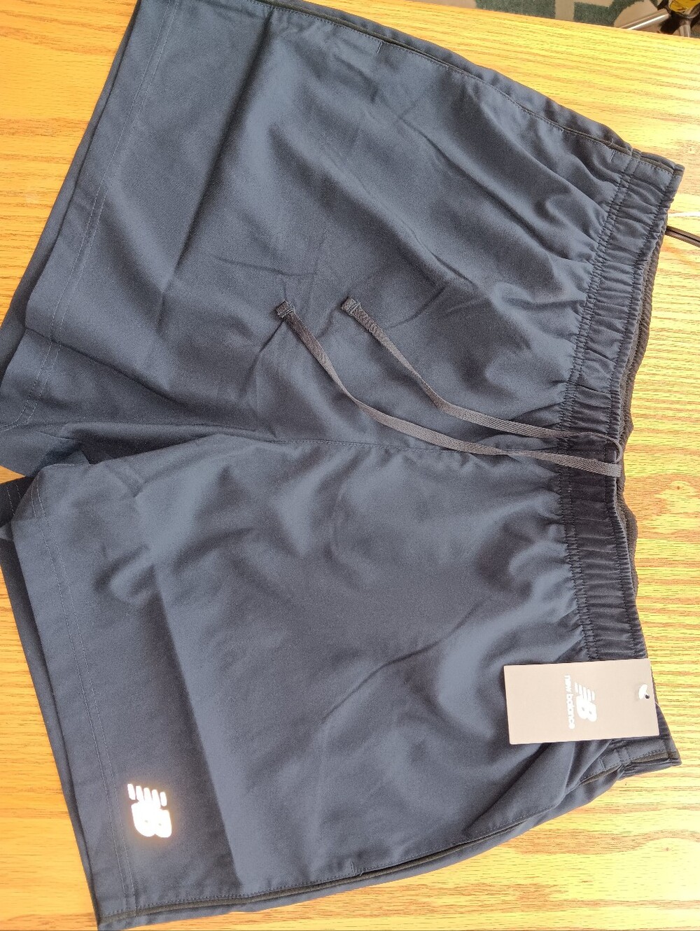 New Balance Men's Dark Navy Athletic Shorts. Running. Dry. 5 Inch. New!
